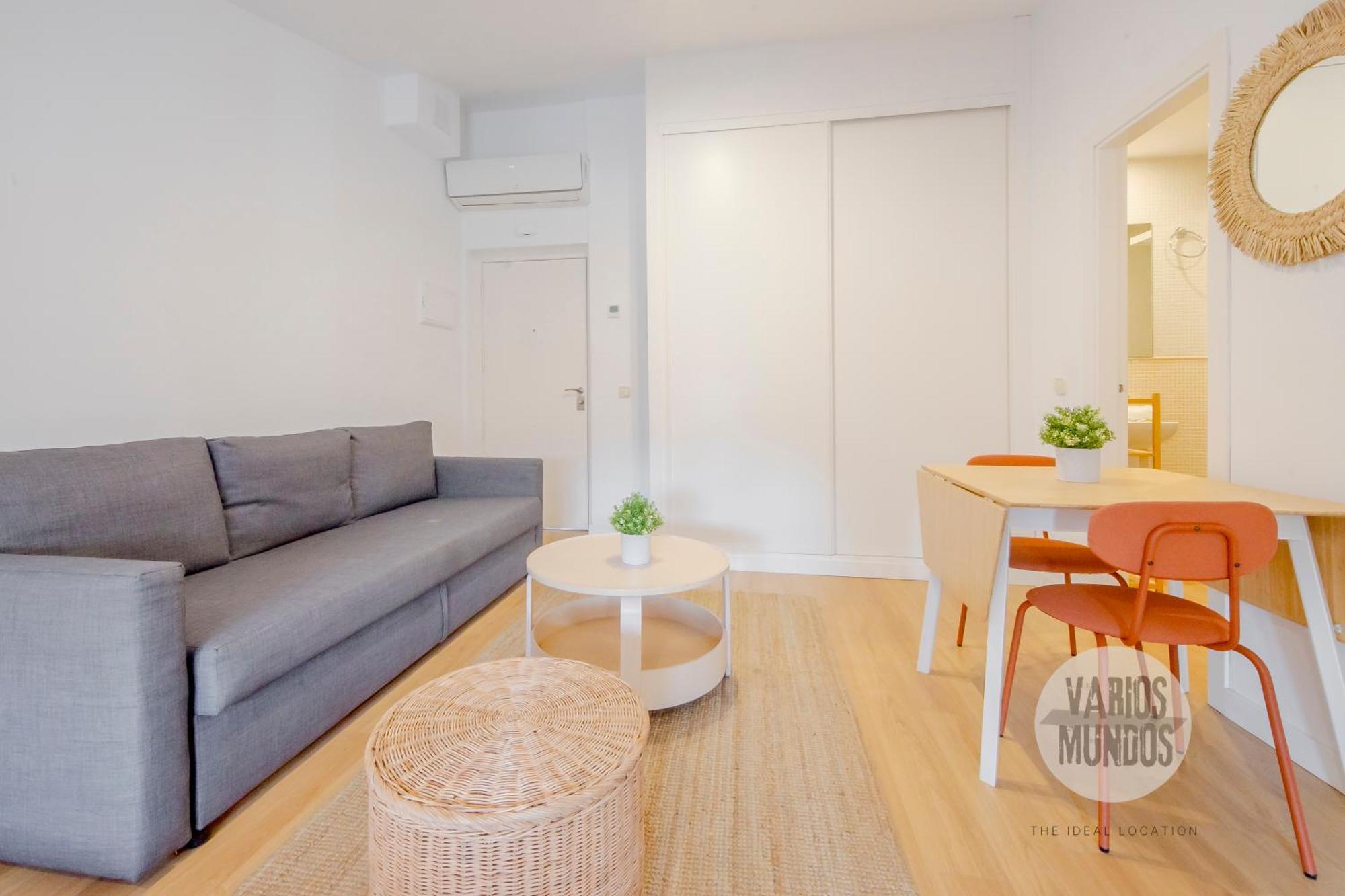 Retiro Para 3 En Sol, Conoce Concepcion Jeronima Madrid Exterior foto